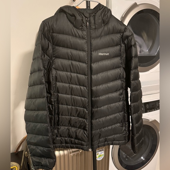 SOLD - Marmot 700 fill down jacket - Picture 2 of 2